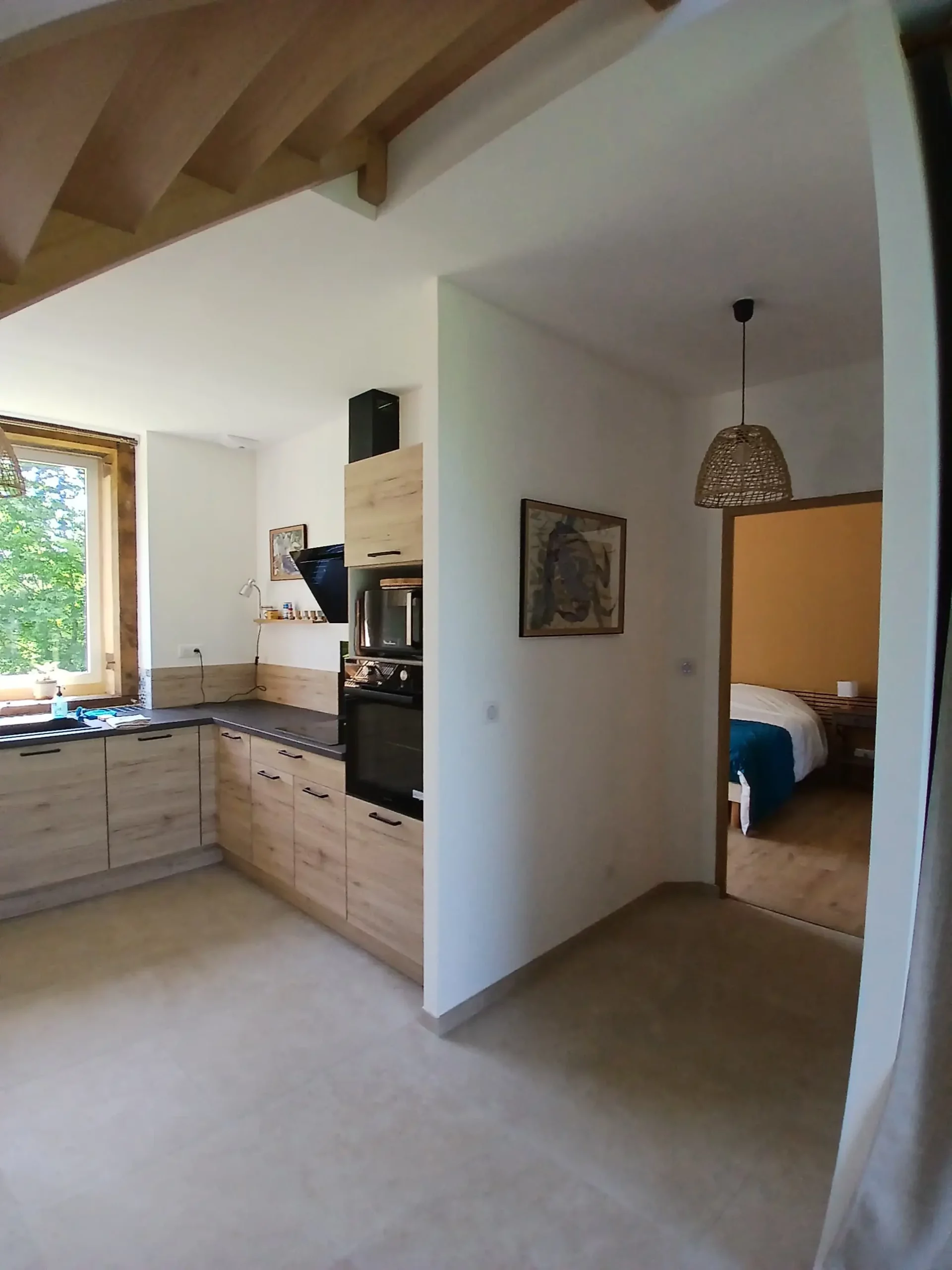 chambre accessible depuis la pièce de vie